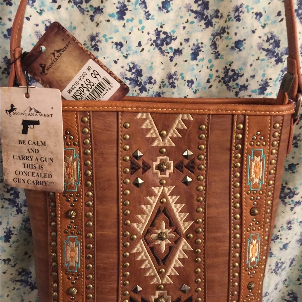 Cross body Montana West purse